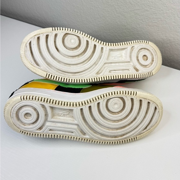 Nike Air Force 1 Solar Flare Atomic Pink Size 11 - Picture 8 of 9